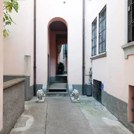 Appartement In Via Tortona *
