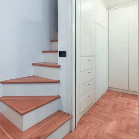 Appartement In Via Tortona Milan